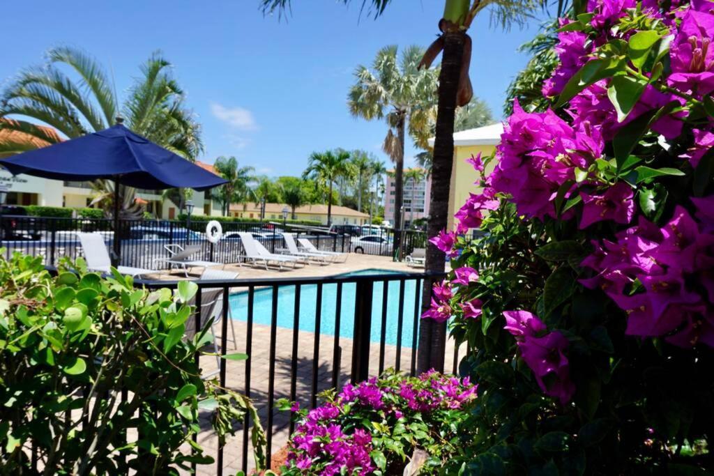 The Beach House At Seascape Steps From The Beach, Marina And Shops! West Palm Beach Ngoại thất bức ảnh
